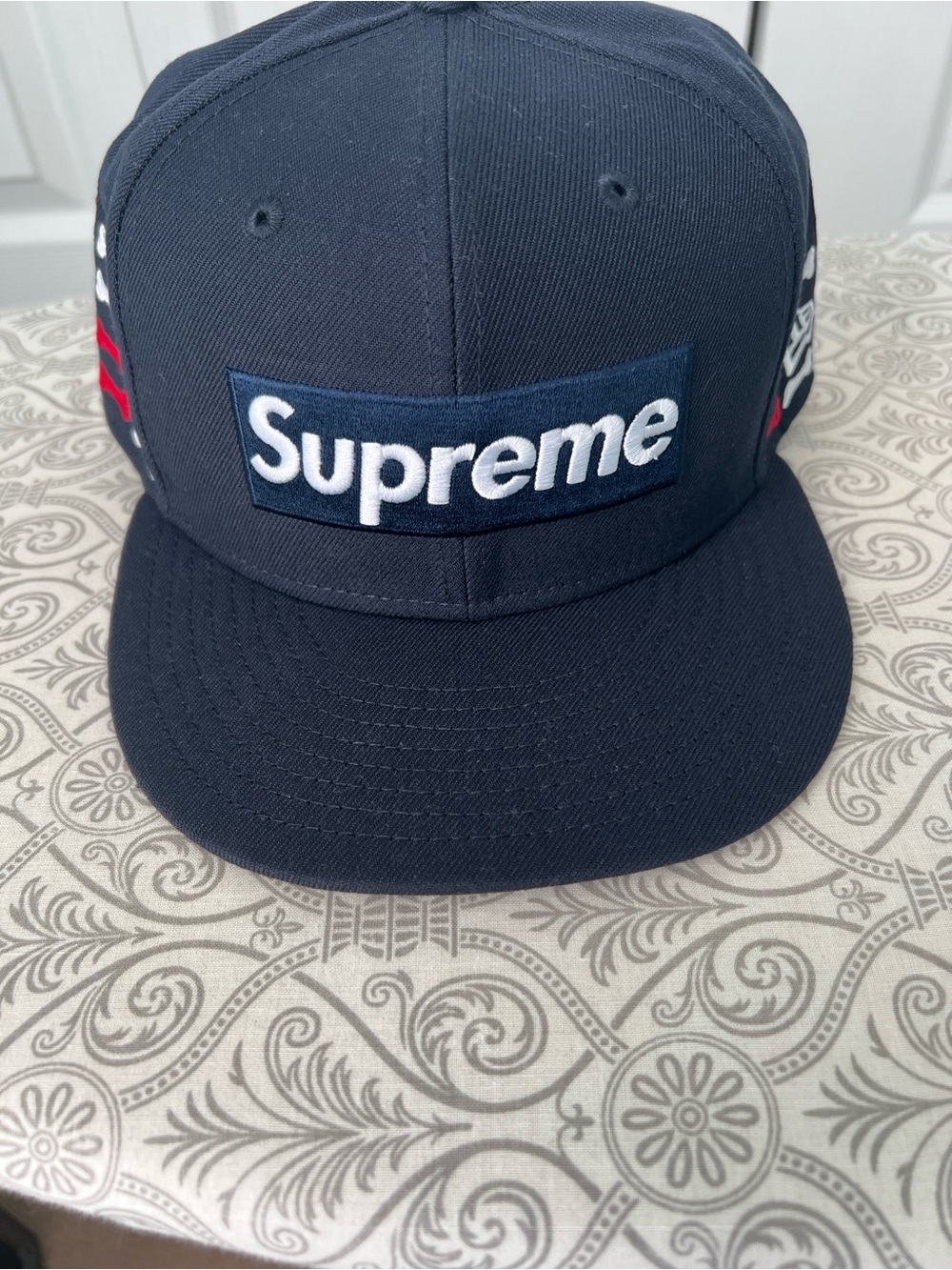 Supreme Navy and White Box Logo Snapback 7 5/8 RARE!!!!!
